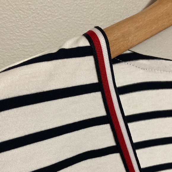 Tommy Hilfiger Women's Striped V-Neck Tee with Red Accents, Size Medium - Picture 3 of 7